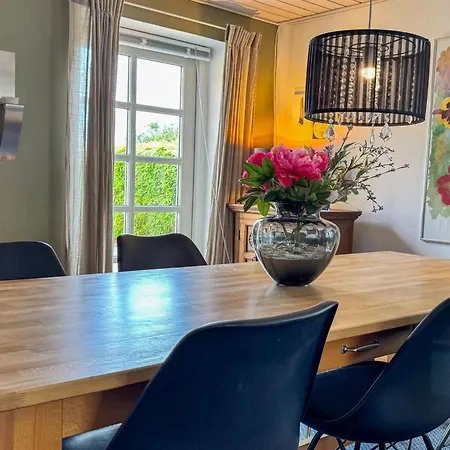 Semesterbostad Elza - 2-5km From The Sea By Interhome