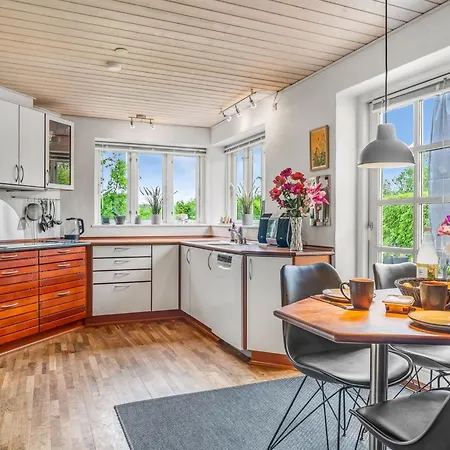 Semesterbostad Elza - 2-5km From The Sea By Interhome *